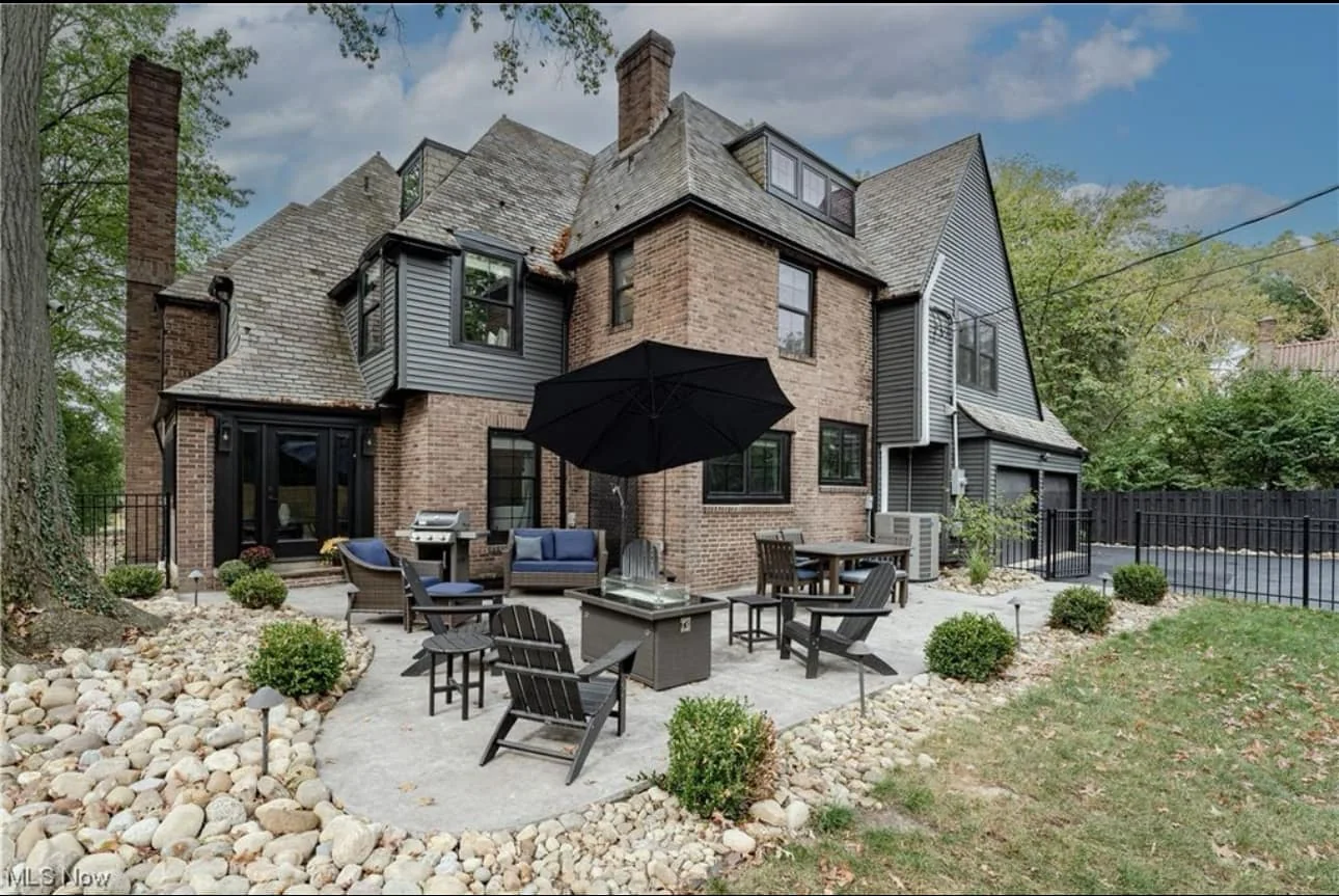 Damage Restoration remodeling project – Rocky River, OH