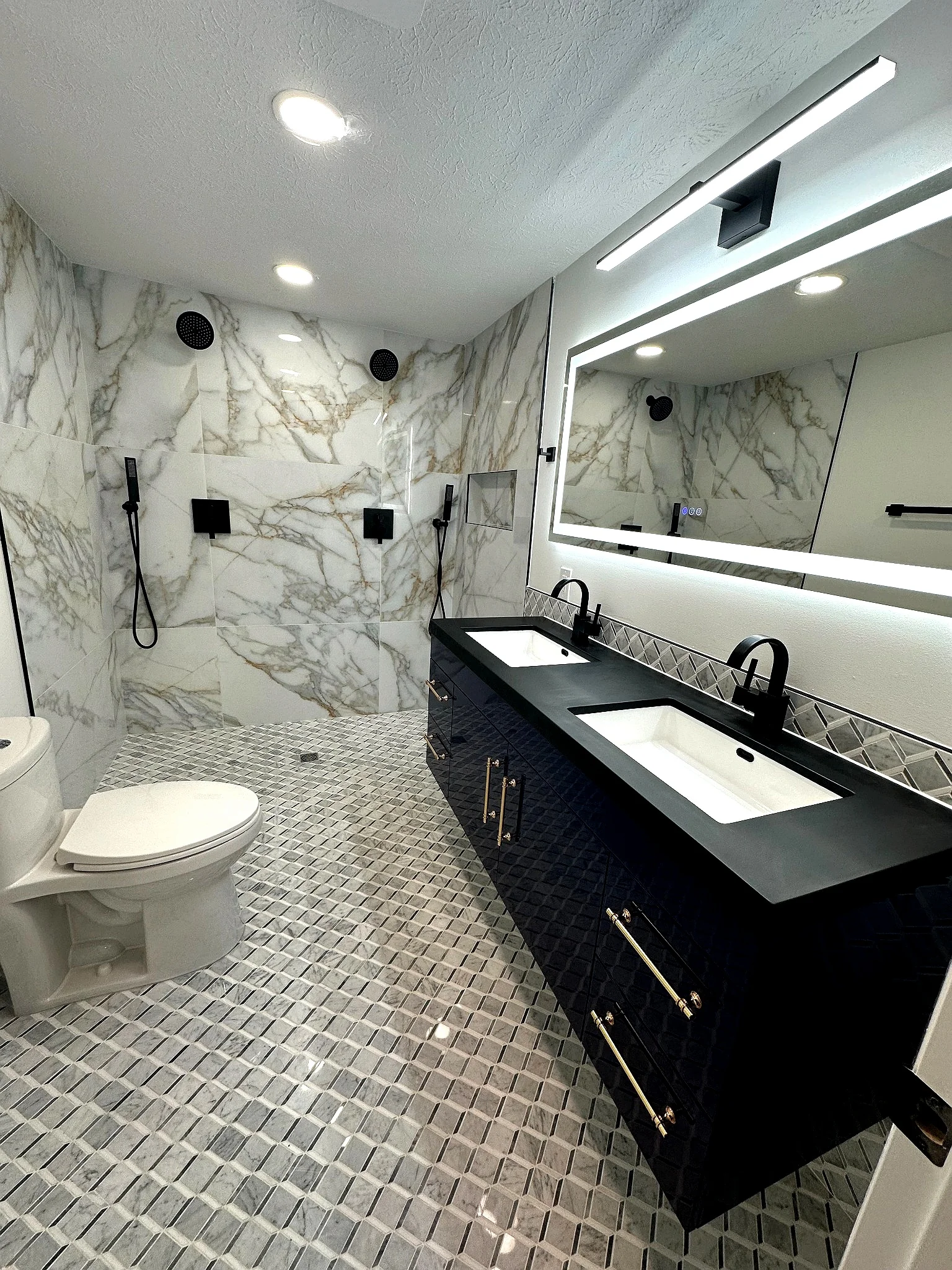 Cleveland Kitchen and Bath Tile Trends: Modern Design Ideas for 2026